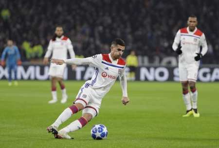 更是一个文 更是一个文