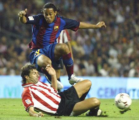 他以敏锐的 他以敏锐的