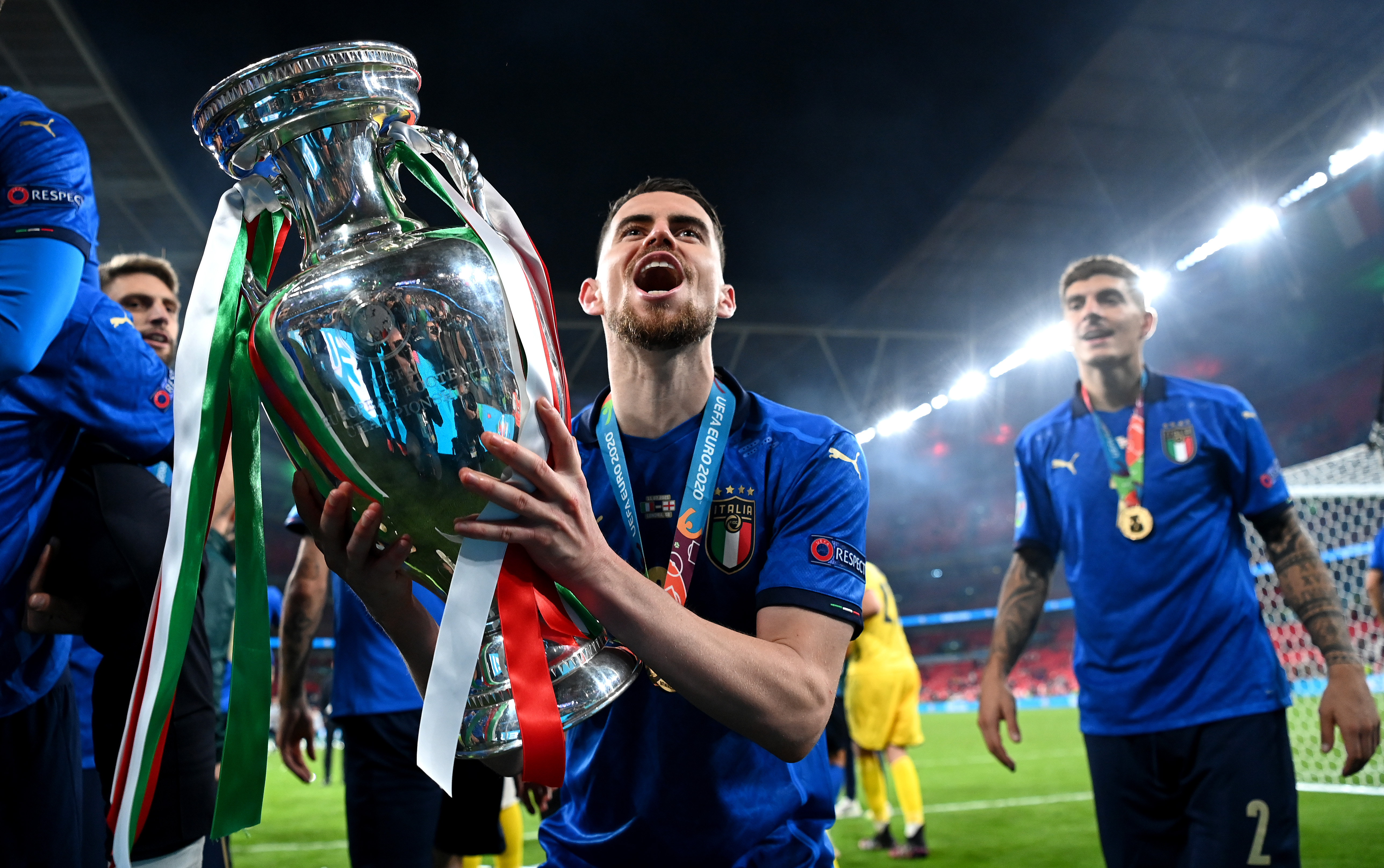 严格执行 严格执行