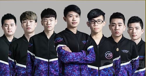 一批少年舞 一批少年舞