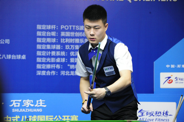 赛竞争中 赛竞争中