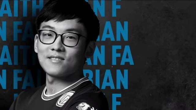 力都很到位 力都很到位