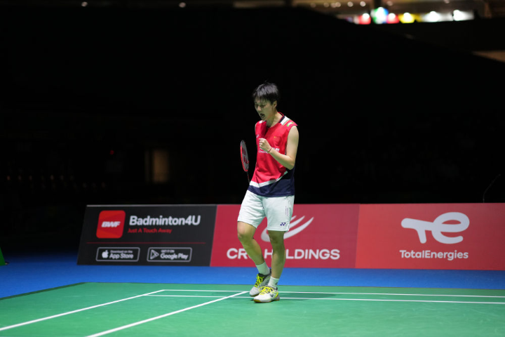 亚与皇家社 亚与皇家社