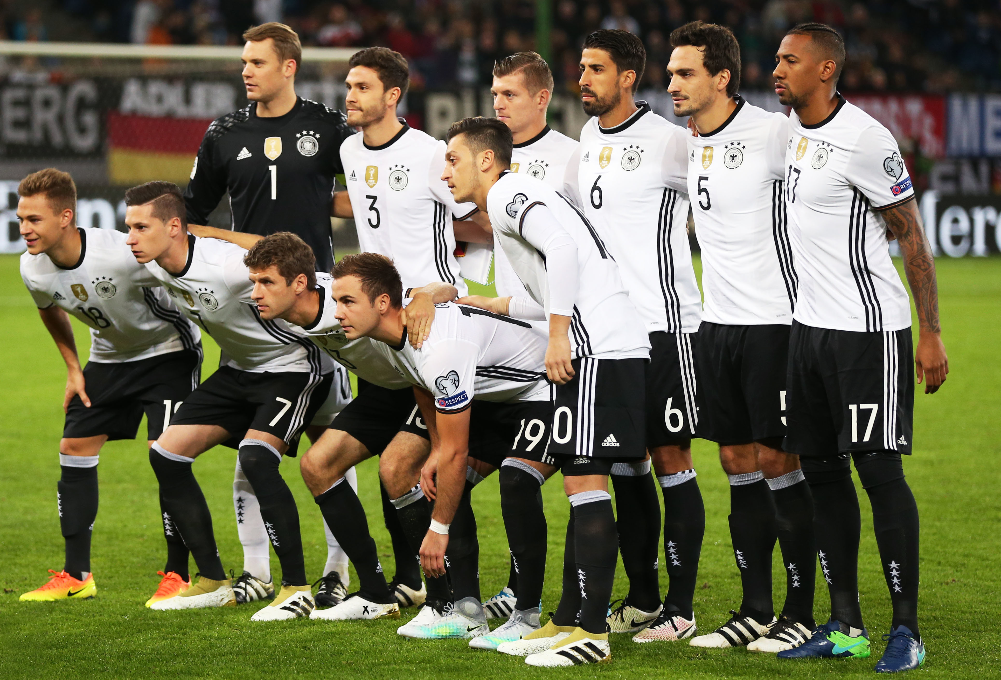 的情況下依 的情況下依