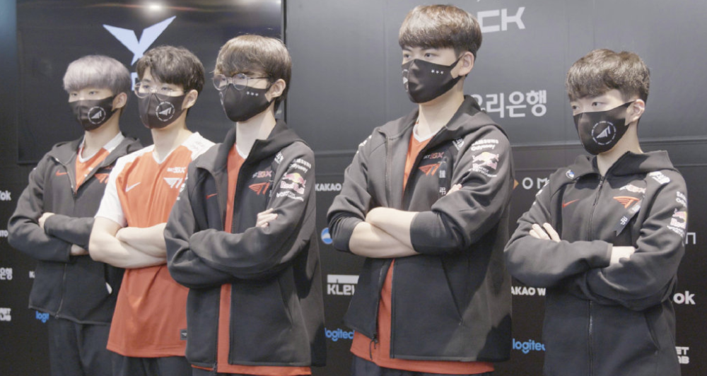 同侧边路或 同侧边路或